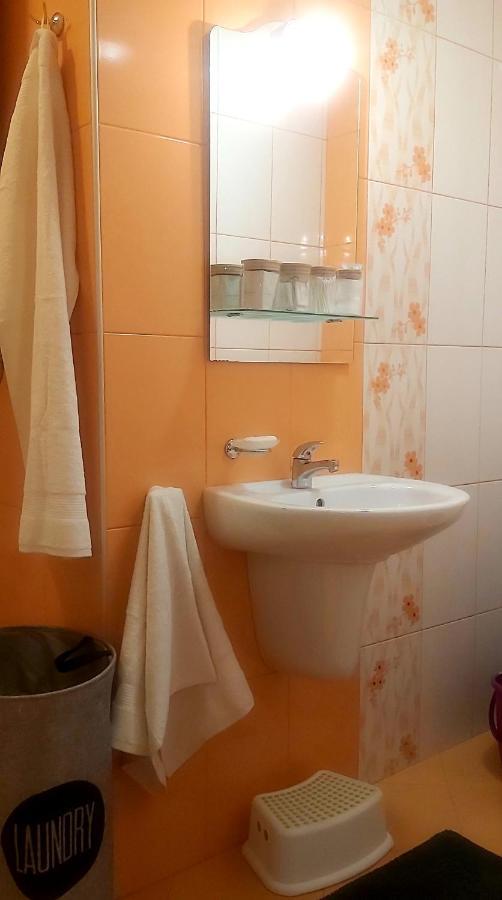 Saint Nicholas Varna Lovely 2 Bedroom Apartment With Sunny Garden Exterior foto